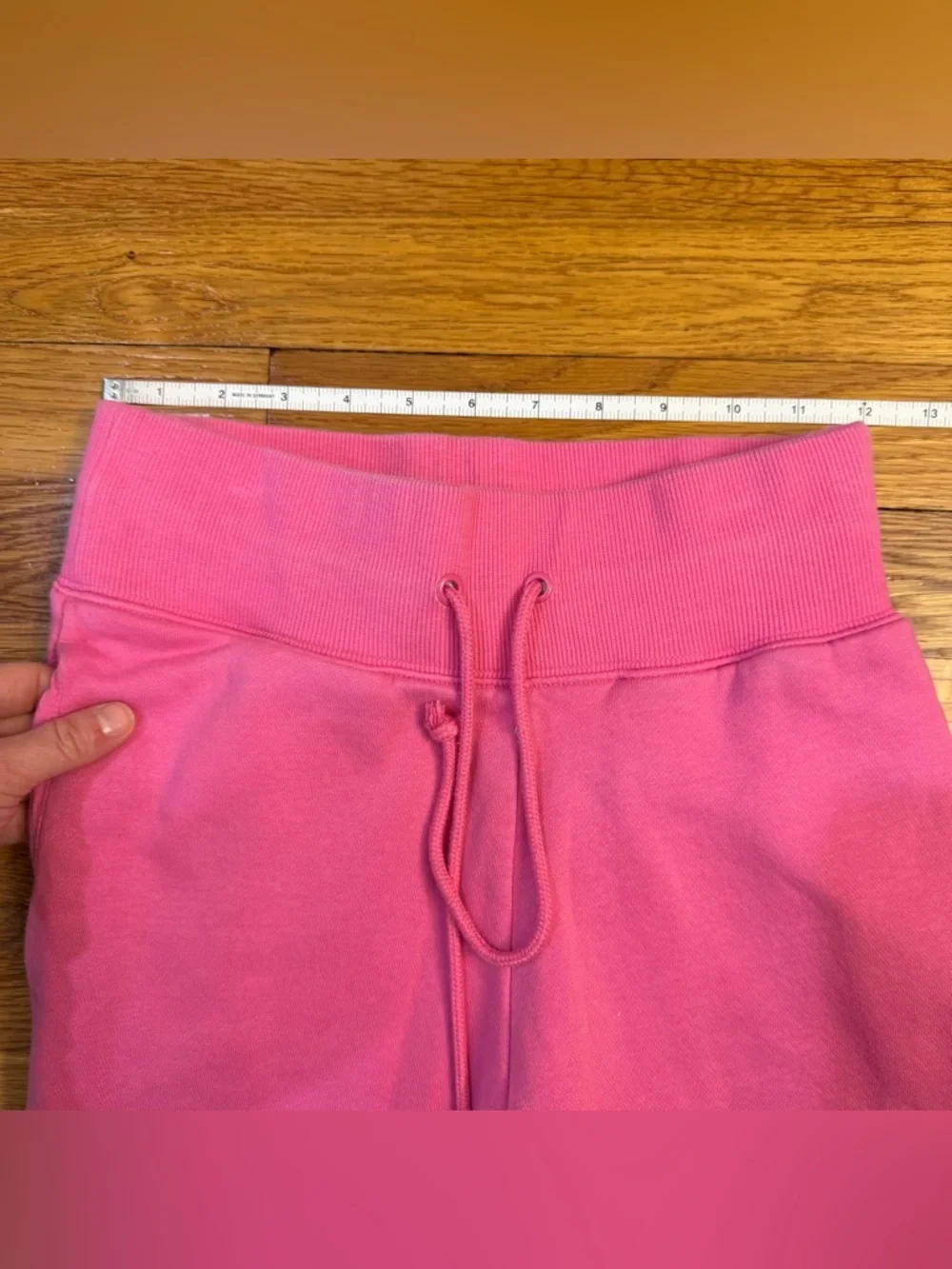 Nike Phoenix Fleece High-Waisted Joggers in Bright Pink - Size XS Pockets